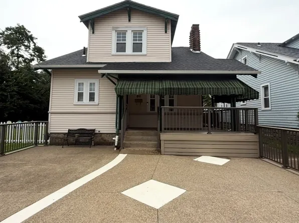 89 Central Ln, Ambridge, PA 15003