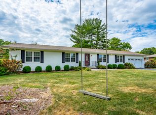 106 Chris Ln, Chickamauga, GA 30707