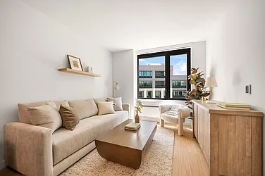 11 Ocean Parkway, #621