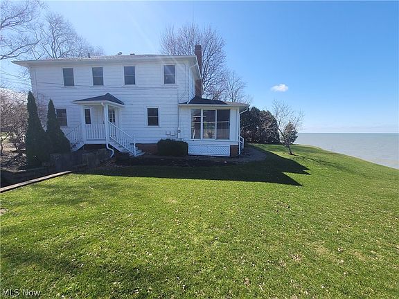 2nd image of 5955 Shore Dr