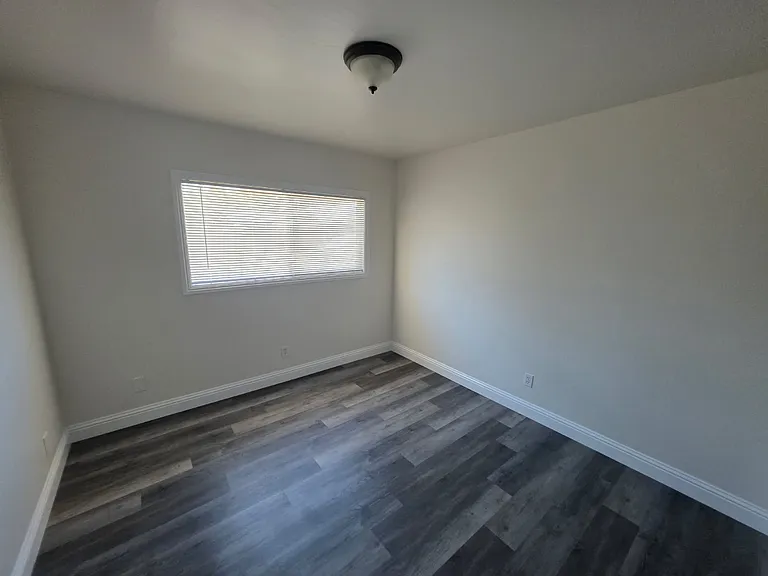 302 Maple Ave #300 — Photo 11