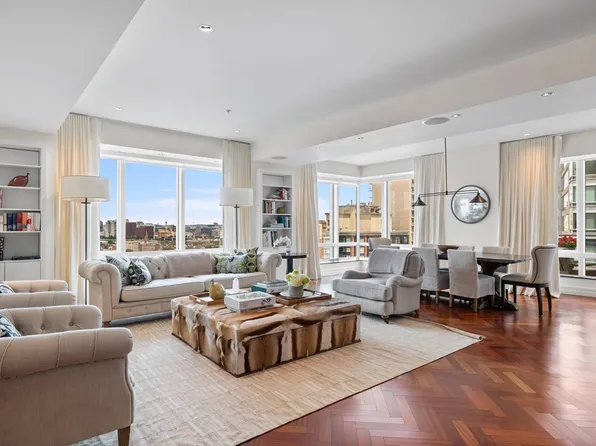 2 Avery St APT 19E, Boston, MA 02111