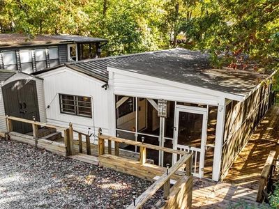 127 Pier Ave, New London, NC, 28127