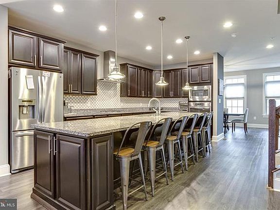 4th image of 1113 Canterwood Pl