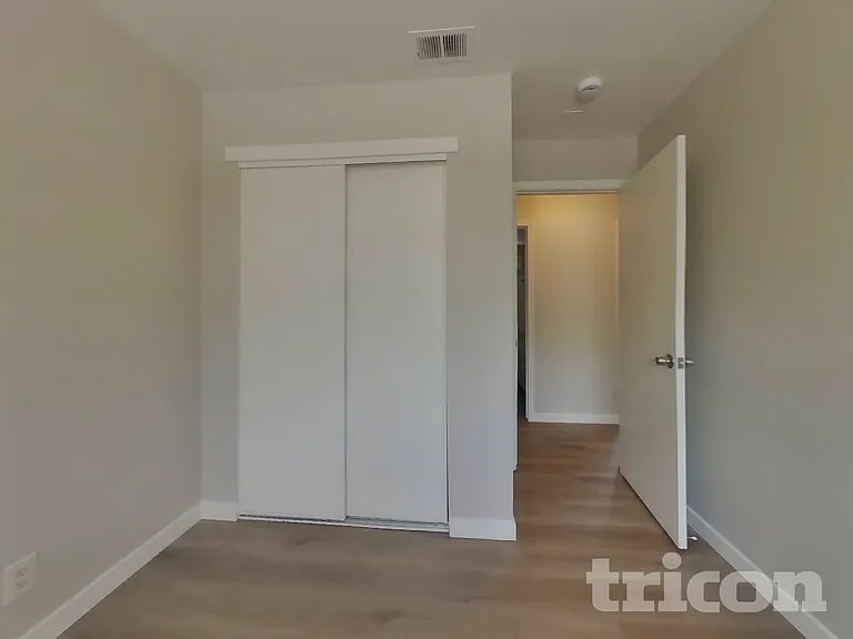 103 Dunedin Dr — Photo 13