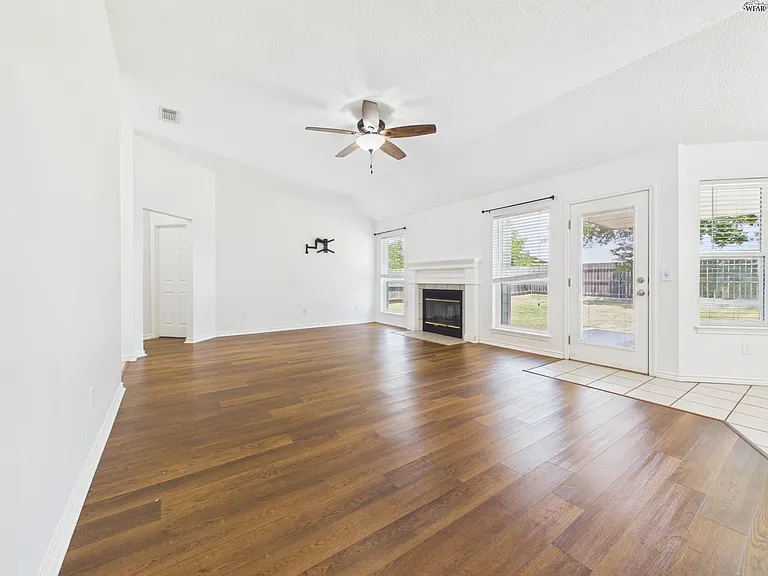 5516 Chinaberry Dr — Photo 8