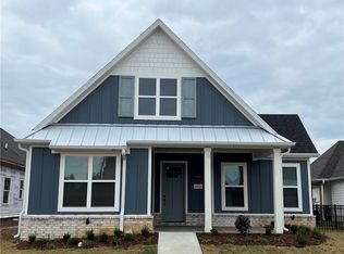 6815 Garden Trail Ave, Springdale, AR 72762