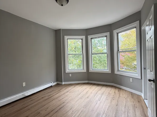 139 N 11th St #2RR, Newark, NJ 07107