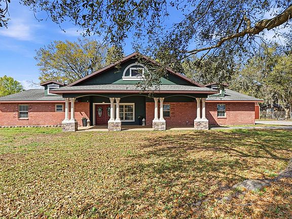 3rd image of 506 Colson Rd