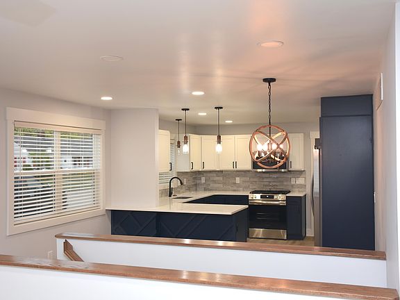 5th image of 851 Kingsley Ave