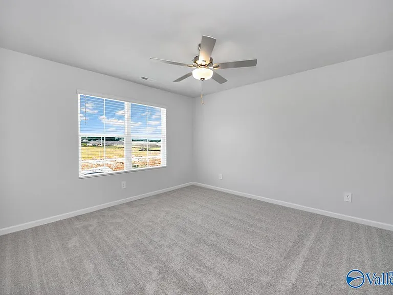 4121 Hudson Ct — Photo 15