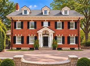 5628 State Line Rd, Mission Hills, KS 66208