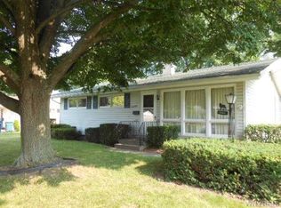 6099 Corwin Ave, Newfane, NY 14108