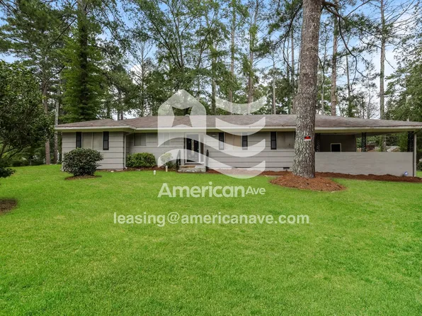 1938 Camellia Ln, Jackson, MS 39204