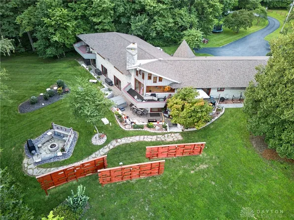 1350 Childrens Home Rd, Sidney, OH 45365