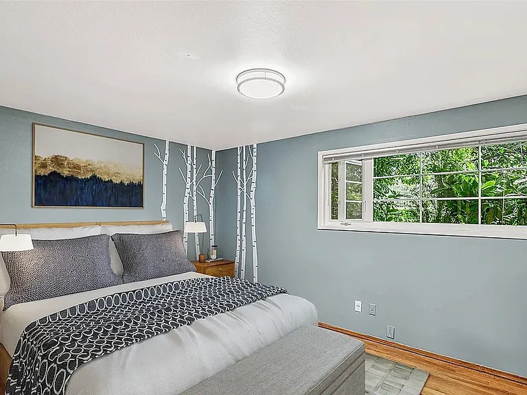 402 168th Ave SE — Photo 9