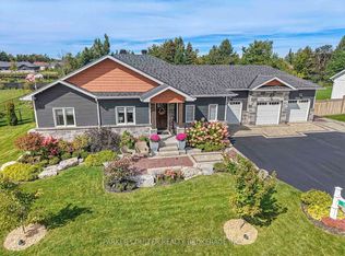 10 Henry Ball Ct, Oro Medonte, ON L3V8N7