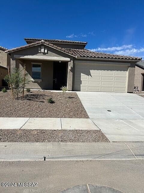 1st image of 16548 S Paseo El Panal