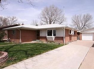 1027 W Stanford Pl, Englewood, CO 80110