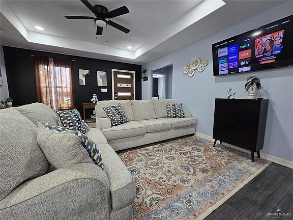5th image of 442 La Villita Dr