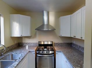 11708 Menlo Ave APT 2, Hawthorne, CA 90250