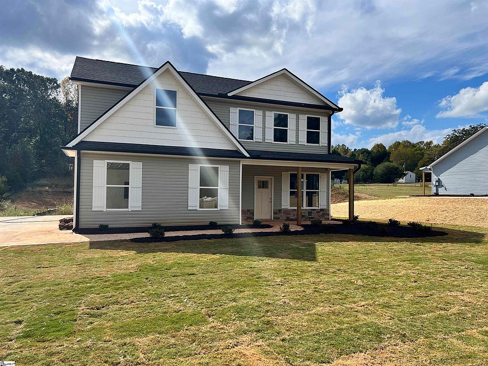 2nd image of 139 Stephens Rd
