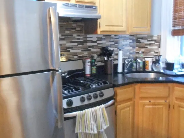 1564 Commonwealth Ave #10 — Photo 2