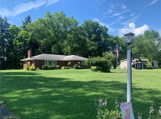 181 Leawood Dr, New Castle, PA 16105