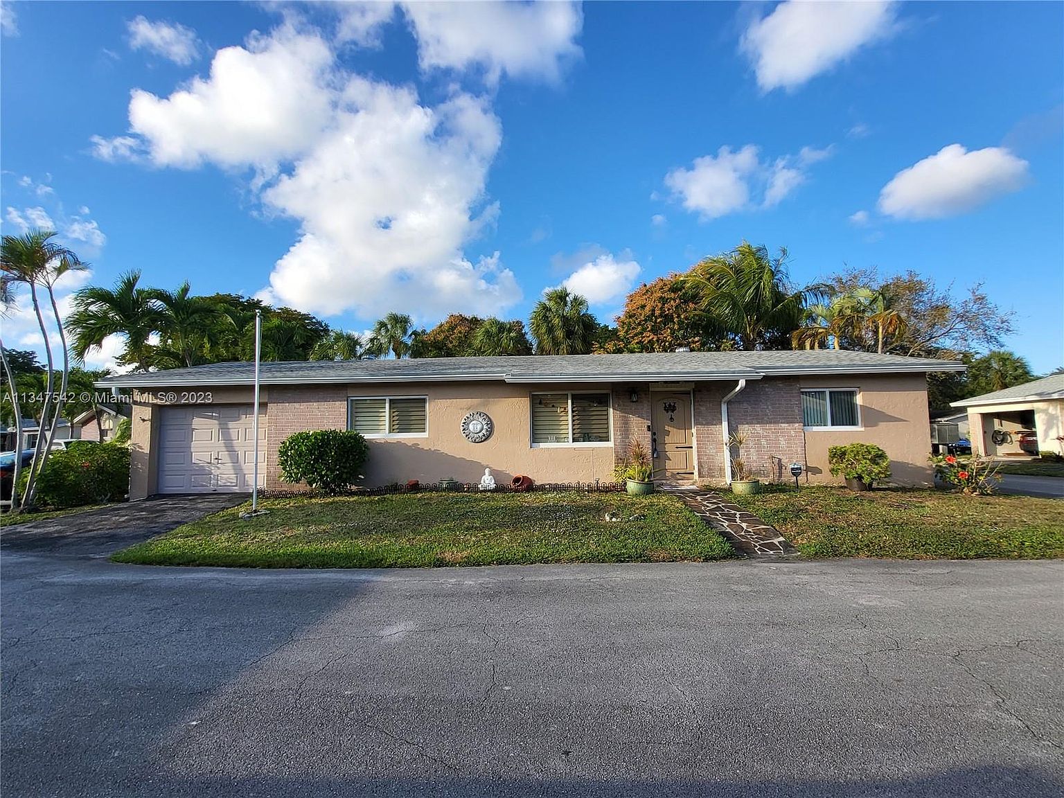 3131 SW Natura Ave, Deerfield Beach, FL 33441 | Zillow