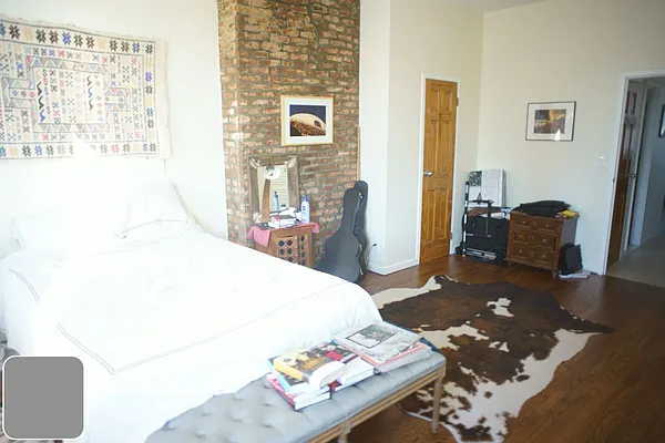 Rented by EXR | media 2