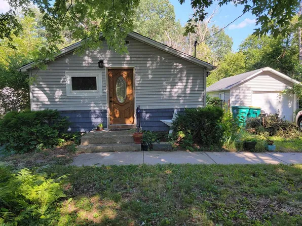 117 Menhall Drive, Edgerton, WI 53534