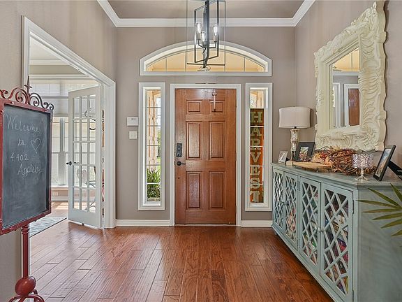 2nd image of 4402 Appleby Pl