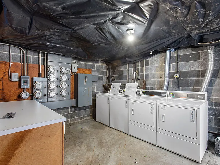 2602 Grove Ave — Photo 14
