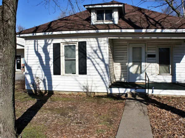 613 W 10th St, Metropolis, IL 62960