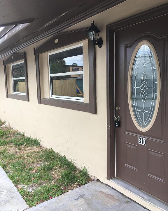 1st image of 310 Boye Ave #0