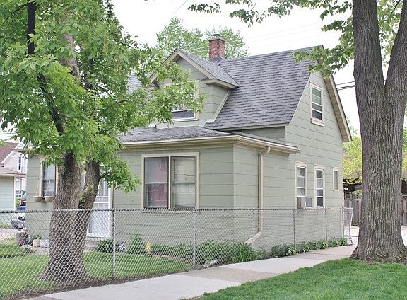2nd image of 1101 Highland Ave