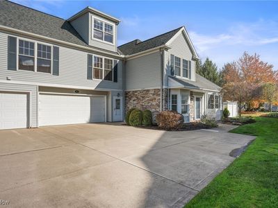 317 W Legend Ct #B, Highland Heights, OH, 44143