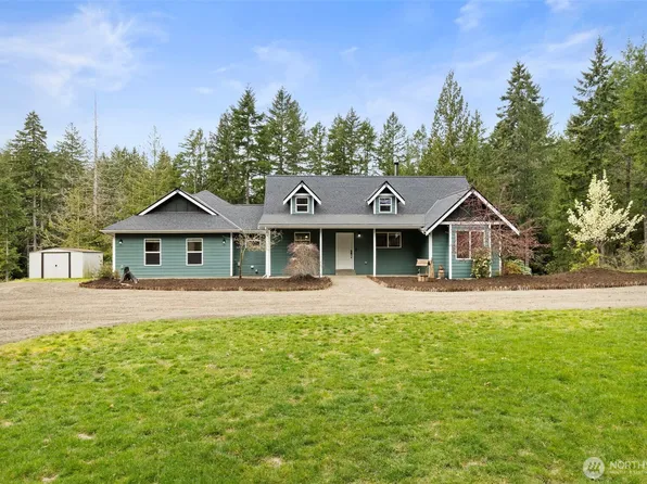 1343 Lewis Road W, Seabeck, WA 98380