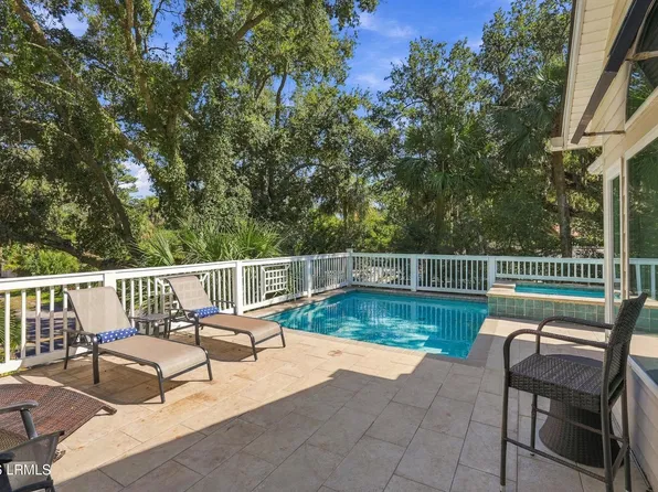 6 Ibis Street, Hilton Head Island, SC 29928