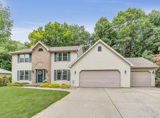 2535 Wilder Ct, Green Bay, WI 54311