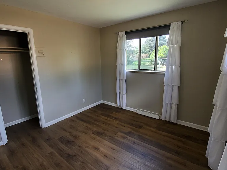 6537 S Gallup St — Photo 12