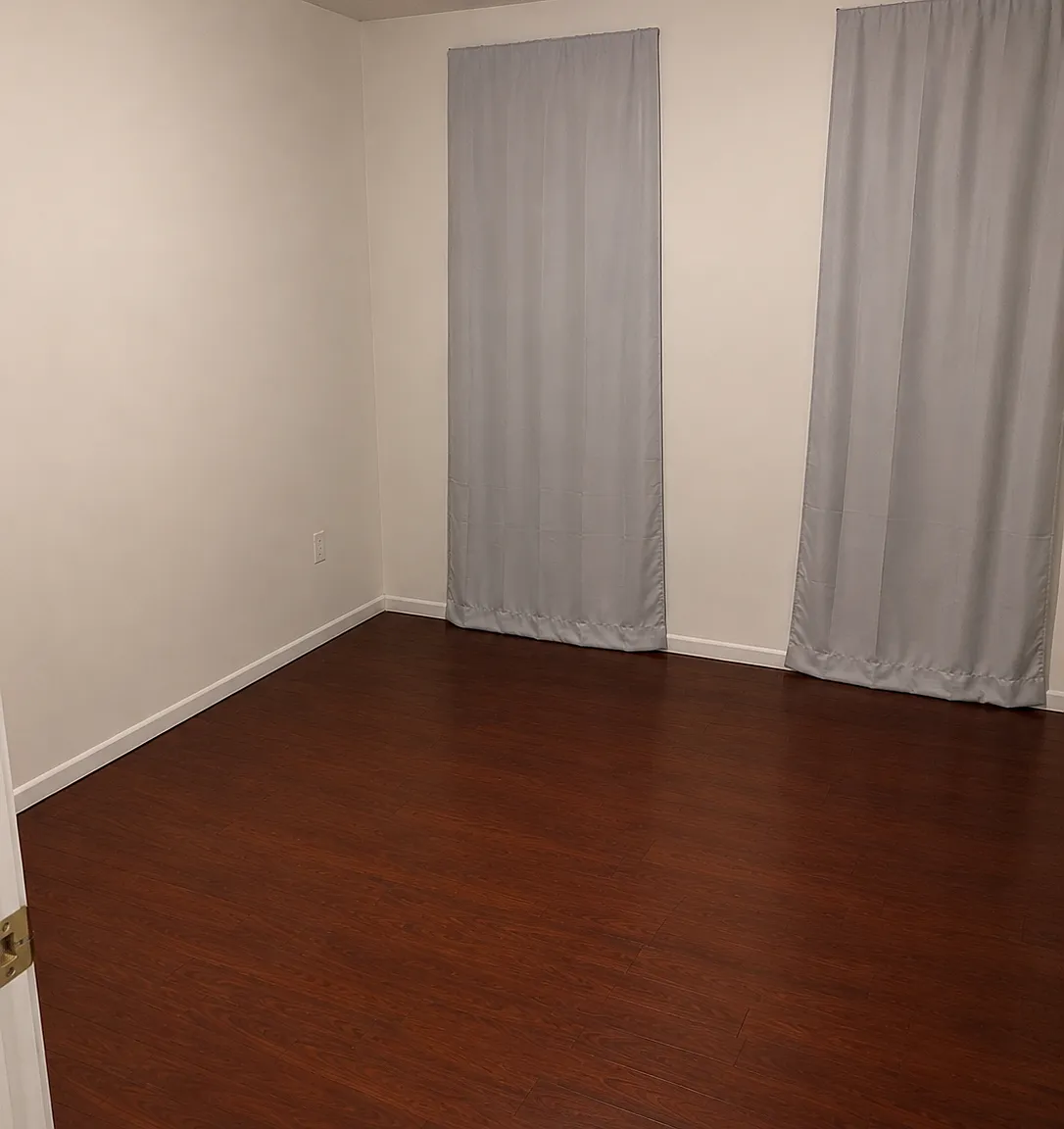 3 bed, 1183 sqft, $1,550 — Photo 3