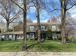 3500 Shawnee Mission Pkwy, Fairway, KS 66205