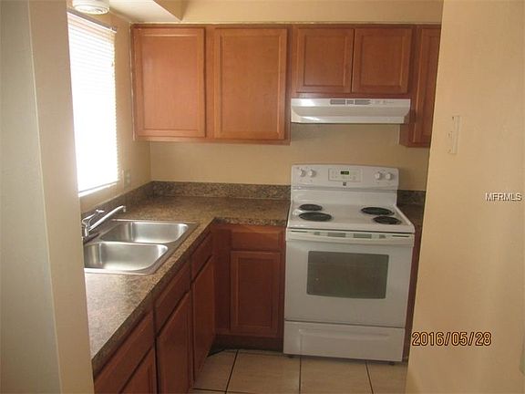 3rd image of 202 Eden Ln APT B