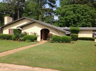 2504 Belair Dr, Magnolia, AR 71753