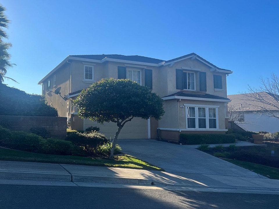 1st image of 452 Wood Glen Dr