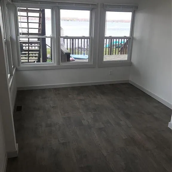 381 E Shore Dr — Photo 18