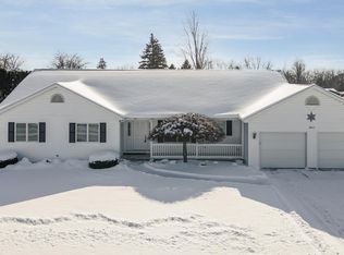 8847 Swancrest Dr, Saginaw, MI