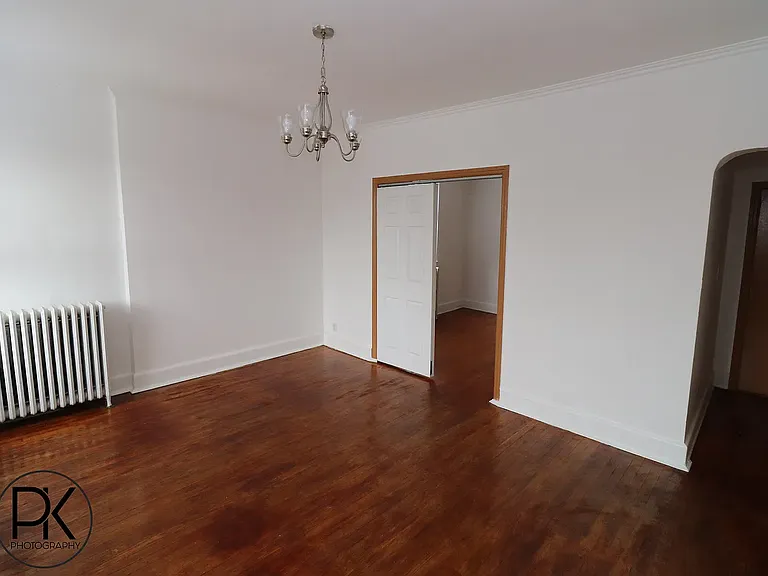 597 Leonard St #3R — Photo 5