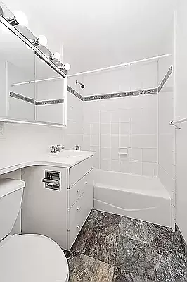 Rented by Compass | media 12